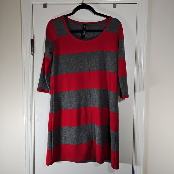 Jessica Simpson 3/4" Sleeved Red/Gray Stripe  Polyester Blend Dress-Size: Medium - Picture 1 of 5